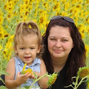 Meet your Posher, April